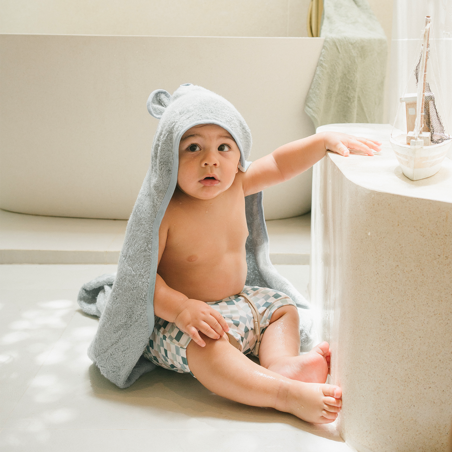 Hooded Towel - Dusky blue