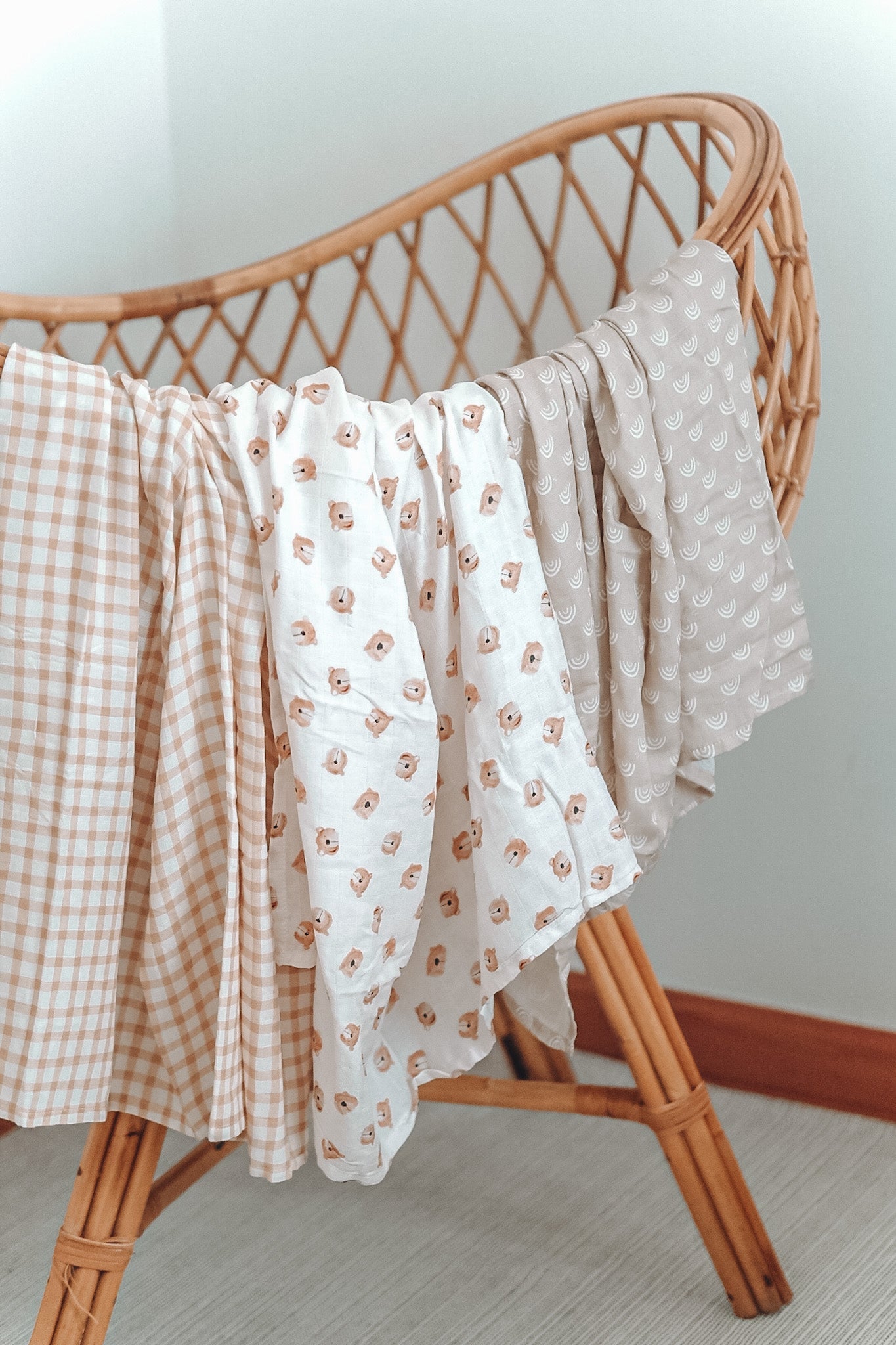 Swaddle 101: Everything New Parents Need to Know